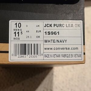 Converse Jack Purcells M size 10, white leather, vintage. DEAD Stock (Not Worn)